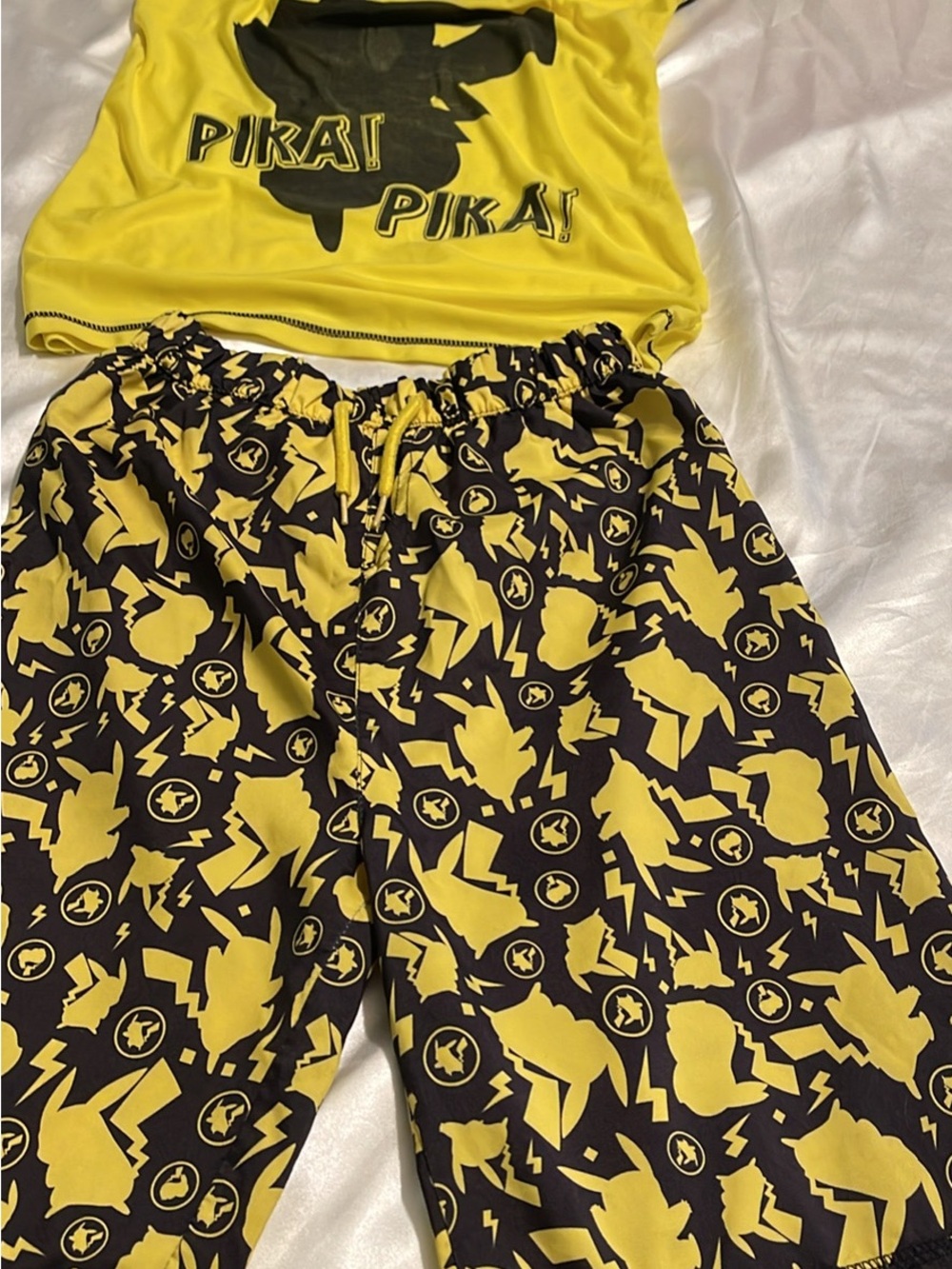 Kids Yellow & Black Pikachu-Style swiming  Set of 3 pieces size 14